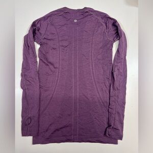 Lululemon Swiftly Tech Long Sleeve Women’s Size 6 Dark Purple Perfect Condition